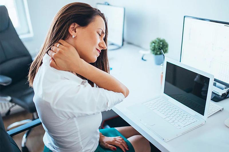 Nguyên nhân gây đau vai gáy xương khớp 
